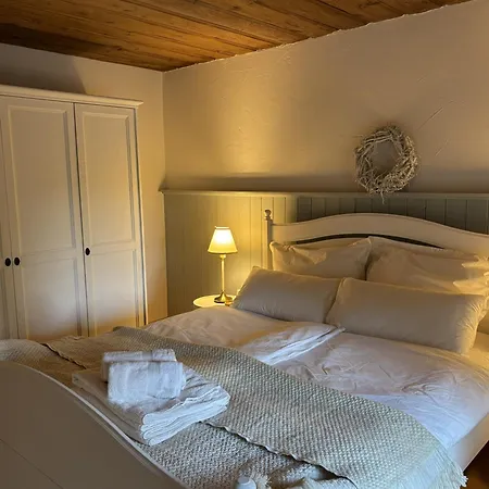 Chiemsee Bauernhof Apartment *